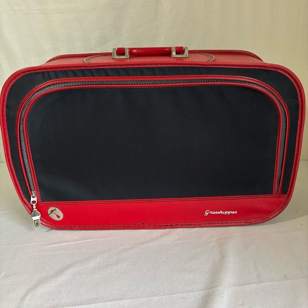 Vintage Grasshopper Red Tartan Plaid Suitcase 21” Carry On Luggage Retro 1970s
